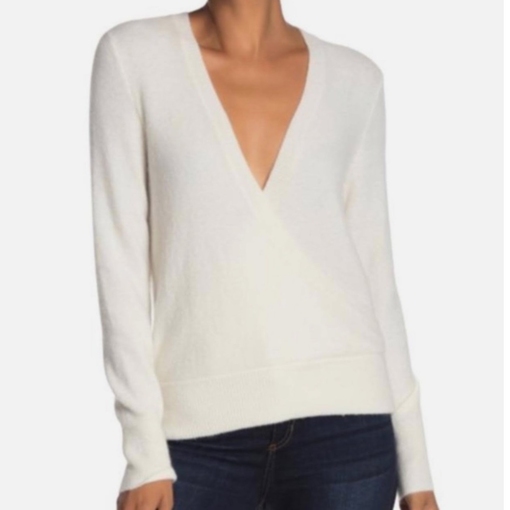 Madewell Wrap-Front Pullover Sweater in Coziest Yarn White Size XXS